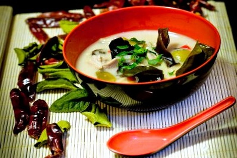 Zupa Tom Kha Gai